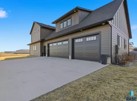 Other - 1130 E Madison St, Tea, SD 57064 photo 16 of 17