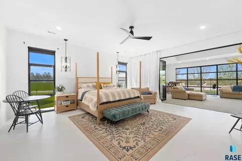 Bedroom - 46592 268th St, Sioux Falls, SD 57106 photo 1 of 7