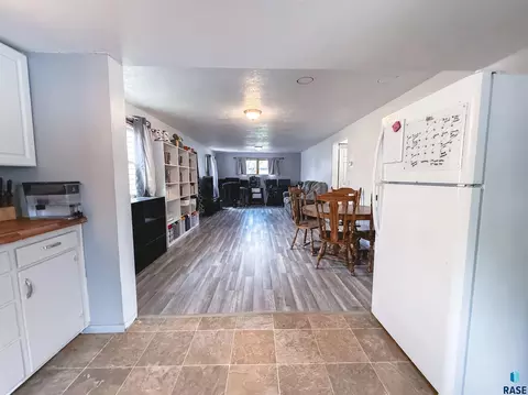 714 NW 3rd St, Madison, SD 57042 photo 8