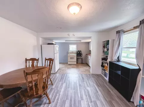 714 NW 3rd St, Madison, SD 57042 photo 16