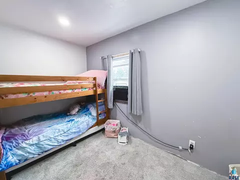 714 NW 3rd St, Madison, SD 57042 photo 21