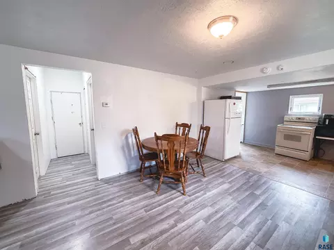 714 NW 3rd St, Madison, SD 57042 photo 15