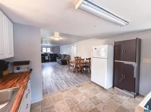 714 NW 3rd St, Madison, SD 57042 photo 10