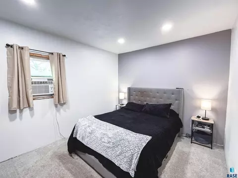 714 NW 3rd St, Madison, SD 57042 photo 18