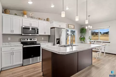 Kitchen - 240 N Ceylon Ave, Tea, SD 57064 photo 2 of 4