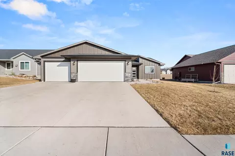 Other - 240 N Ceylon Ave, Tea, SD 57064 photo 12 of 14