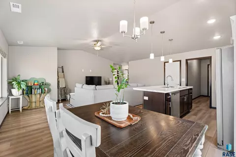 Dining - 240 N Ceylon Ave, Tea, SD 57064 photo 2 of 2