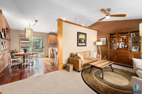 3601 E Madison St, Sioux Falls, SD 57103 photo 6