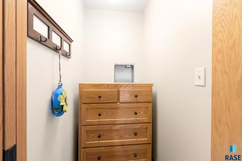 3601 E Madison St, Sioux Falls, SD 57103 photo 12