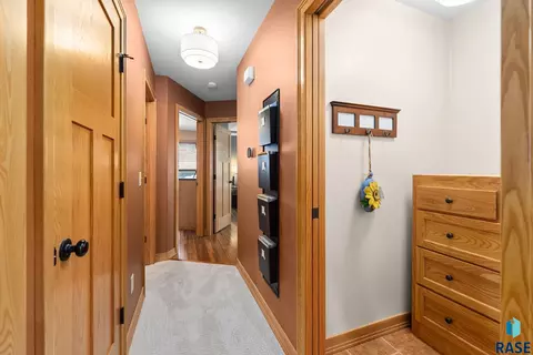 3601 E Madison St, Sioux Falls, SD 57103 photo 11
