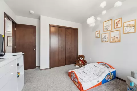 Bedroom - 4606 E Whisper Ridge Pl, Sioux Falls, SD 57108 photo 6 of 6