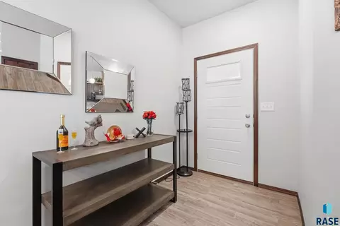 Entry Way - 4606 E Whisper Ridge Pl, Sioux Falls, SD 57108 photo 1 of 1