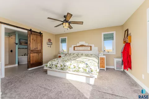 Bedroom - 101 Lakeview Dr, Hurley, SD 57036 photo 1 of 9