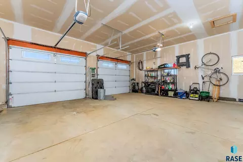 Other - 101 Lakeview Dr, Hurley, SD 57036 photo 10 of 14