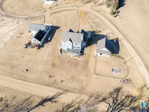 View/Area - 101 Lakeview Dr, Hurley, SD 57036 photo 7 of 10