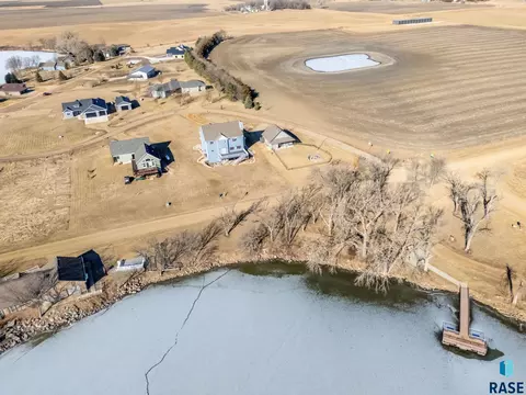 View/Area - 101 Lakeview Dr, Hurley, SD 57036 photo 9 of 10
