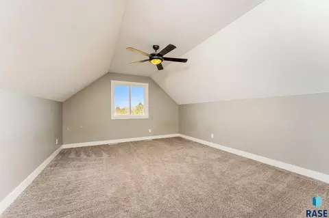 Bedroom - 101 Lakeview Dr, Hurley, SD 57036 photo 6 of 9
