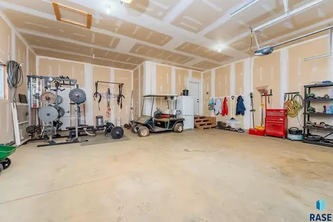 Other - 101 Lakeview Dr, Hurley, SD 57036 photo 11 of 14