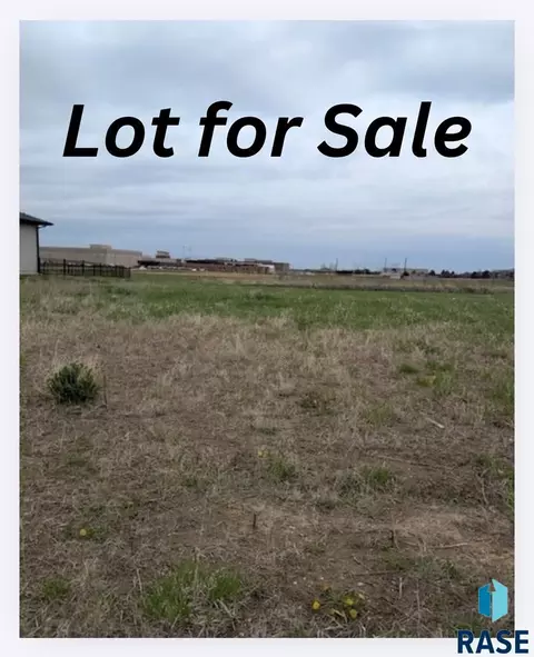 1315 Plainside Ave, Harrisburg, SD 57032