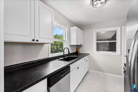 Kitchen - 100 W 1st St, Tea, SD 57064 photo 1 of 2
