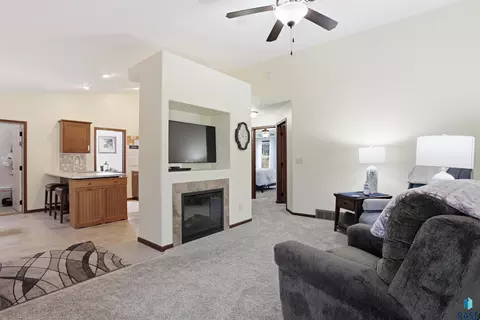 Living - 5505 E Schave St, Sioux Falls, SD 57110 photo 2 of 3