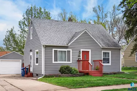 1516 S Van Eps Ave, Sioux Falls, SD 57105