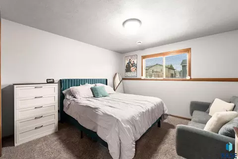 Bedroom - 710 Fox Ct, Tea, SD 57064 photo 5 of 8