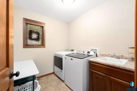Other - 710 Fox Ct, Tea, SD 57064 photo 3 of 9