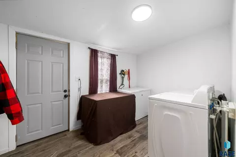 Other - 1303 N Main Ave, Sioux Falls, SD 57104 photo 10 of 14