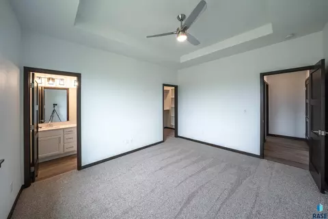Bedroom - 333 S Willow Spring Dr, Sioux Falls, SD 57110 photo 1 of 2