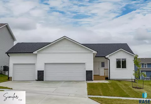 333 S Willow Spring Dr, Sioux Falls, SD 57110