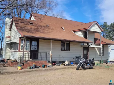 8101 W 12th St, Sioux Falls, SD 57106