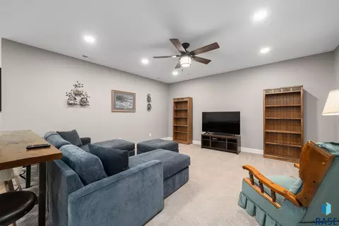 Other - 709 E Piping Rock Ln, Sioux Falls, SD 57108 photo 8 of 15