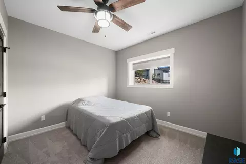 Bedroom - 709 E Piping Rock Ln, Sioux Falls, SD 57108 photo 7 of 8