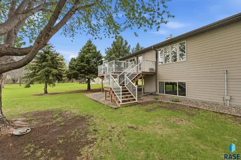 Exterior - 27302 Atkins Pl, Tea, SD 57064 photo 7 of 12