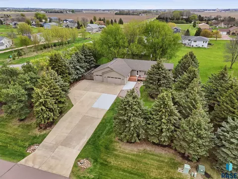 View/Area - 27302 Atkins Pl, Tea, SD 57064 photo 5 of 9