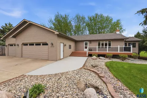 Exterior - 27302 Atkins Pl, Tea, SD 57064 photo 12 of 12