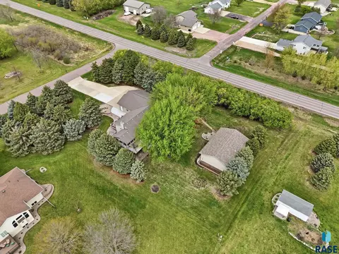 View/Area - 27302 Atkins Pl, Tea, SD 57064 photo 2 of 9