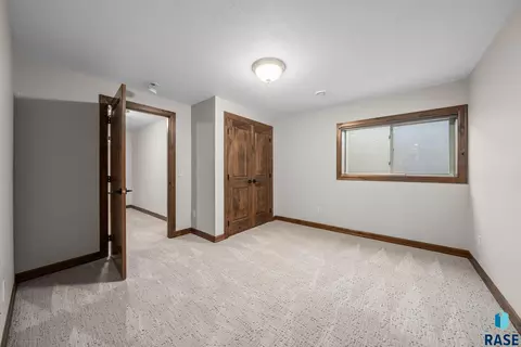 Bedroom - 4900 E Cattail Dr, Sioux Falls, SD 57110 photo 9 of 9