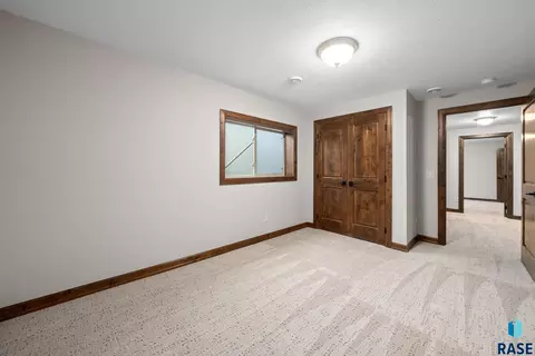 Bedroom - 4900 E Cattail Dr, Sioux Falls, SD 57110 photo 7 of 9