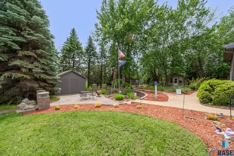 Exterior - 47027 272nd St, Tea, SD 57064 photo 2 of 11