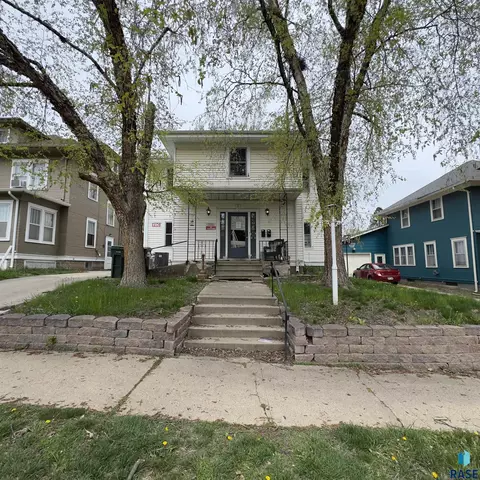 826 2nd St, Sioux Falls, SD 57104