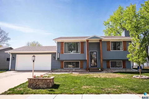 5505 W 16th St, Sioux Falls, SD 57106