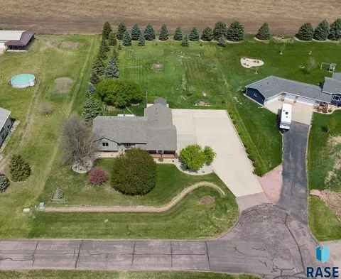 46942 Blue Spruce St, Tea, SD 57064