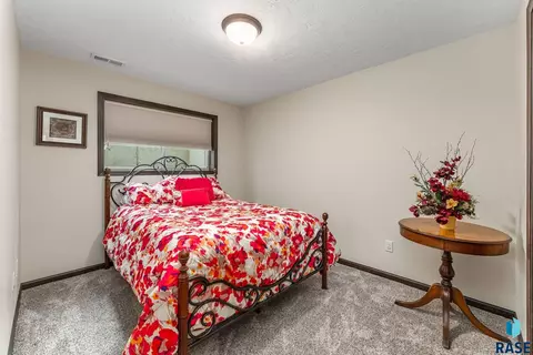Bedroom - 5205 S Sirocco Ave, Sioux Falls, SD 57108 photo 1 of 2