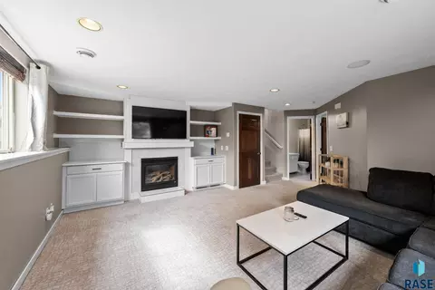 2213 E 63rd St, Sioux Falls, SD 57108 photo 19