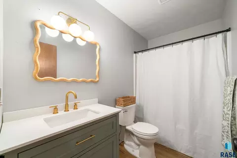 Bath - 504 Adam Ave, Baltic, SD 57003 photo 1 of 2