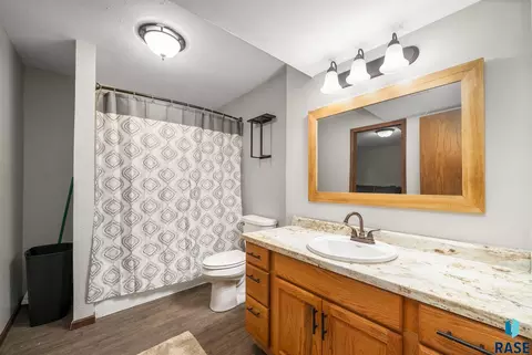 Bath - 504 Adam Ave, Baltic, SD 57003 photo 2 of 2