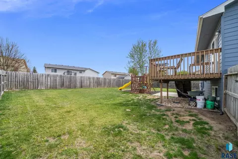 Exterior - 504 Adam Ave, Baltic, SD 57003 photo 5 of 6
