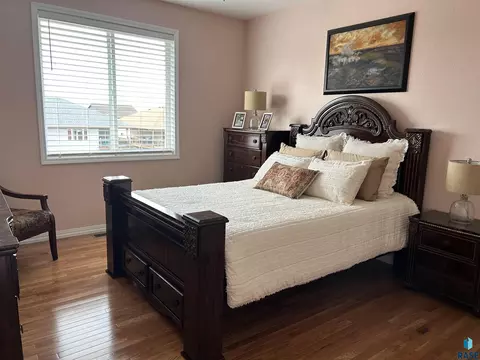 Bedroom - 1013 N Danielle Dr, Sioux Falls, SD 57103 photo 1 of 11